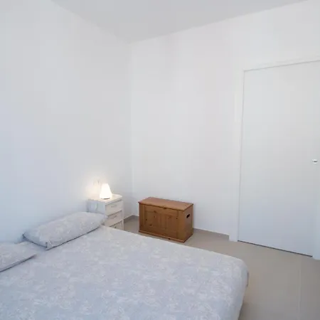 Apartment Nuovo Con Posto Auto Varazze